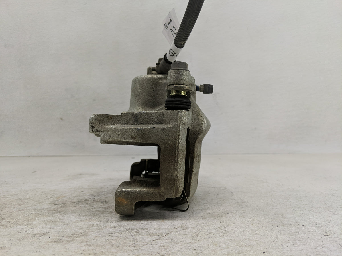 2017-2022 Nissan Rogue Sport Front Driver Left Brake Caliper - Oemusedautoparts1.com