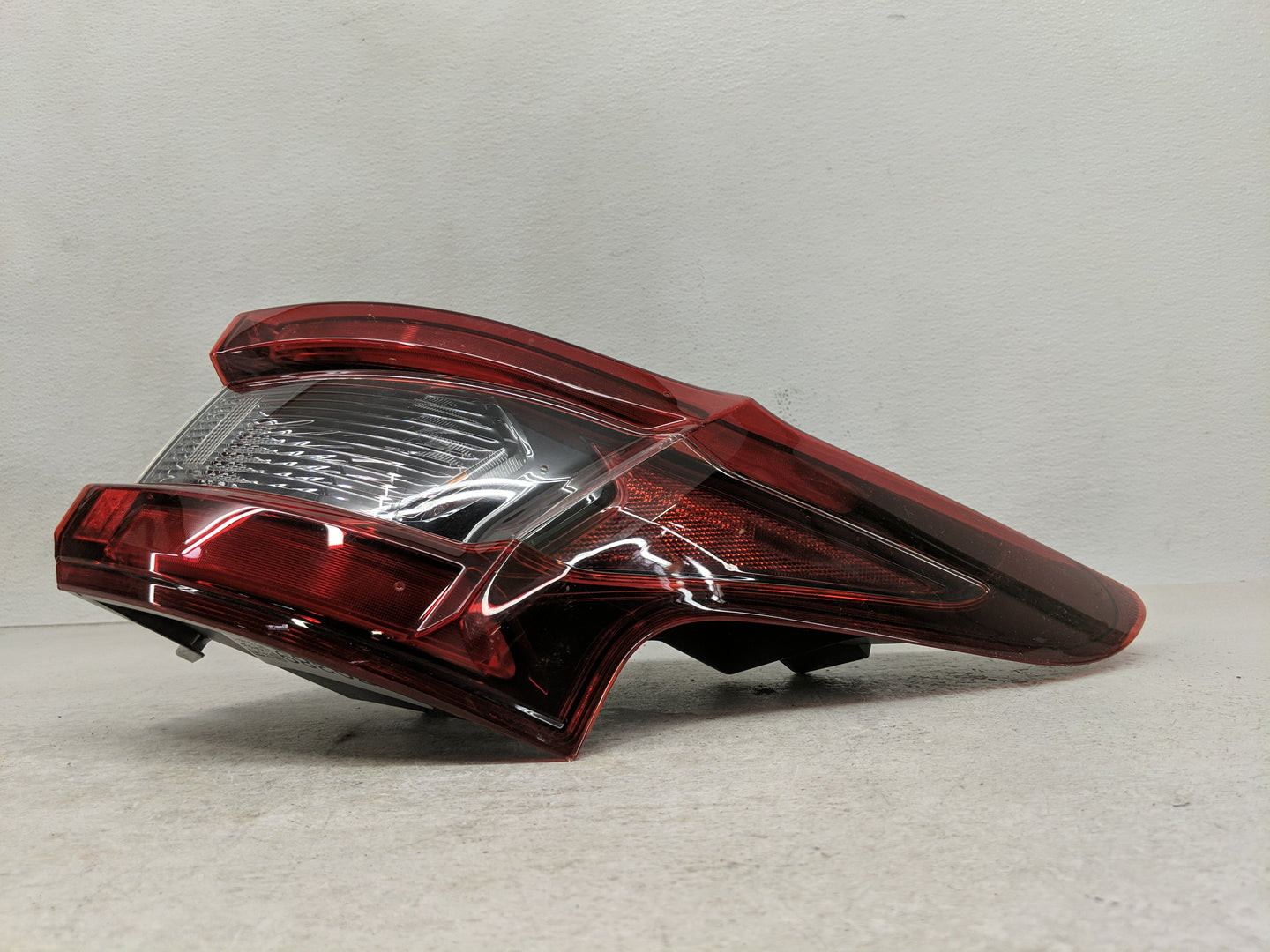 2021 Nissan Rogue Sport Tail Light Assembly Passenger Right OEM Fits OEM Used Auto Parts - Oemusedautoparts1.com