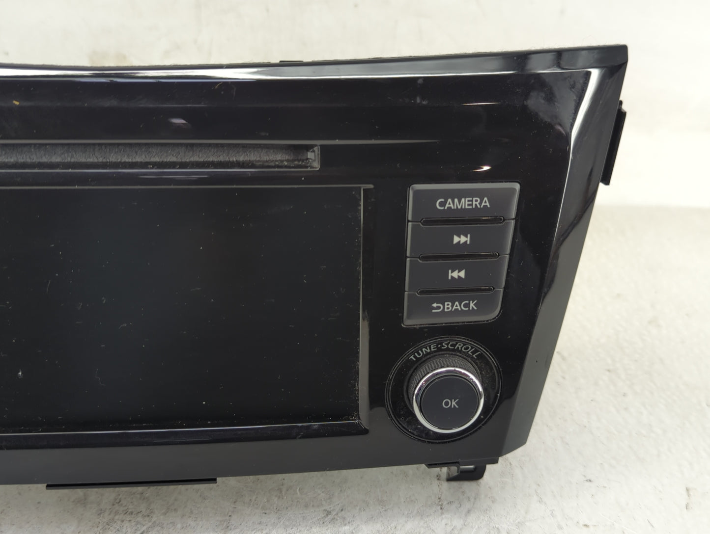 2019-2022 Nissan Rogue Sport Radio AM FM Cd Player Receiver Replacement P/N:2591A8FM0D Fits Fits 2019 2020 2021 2022 OEM Use