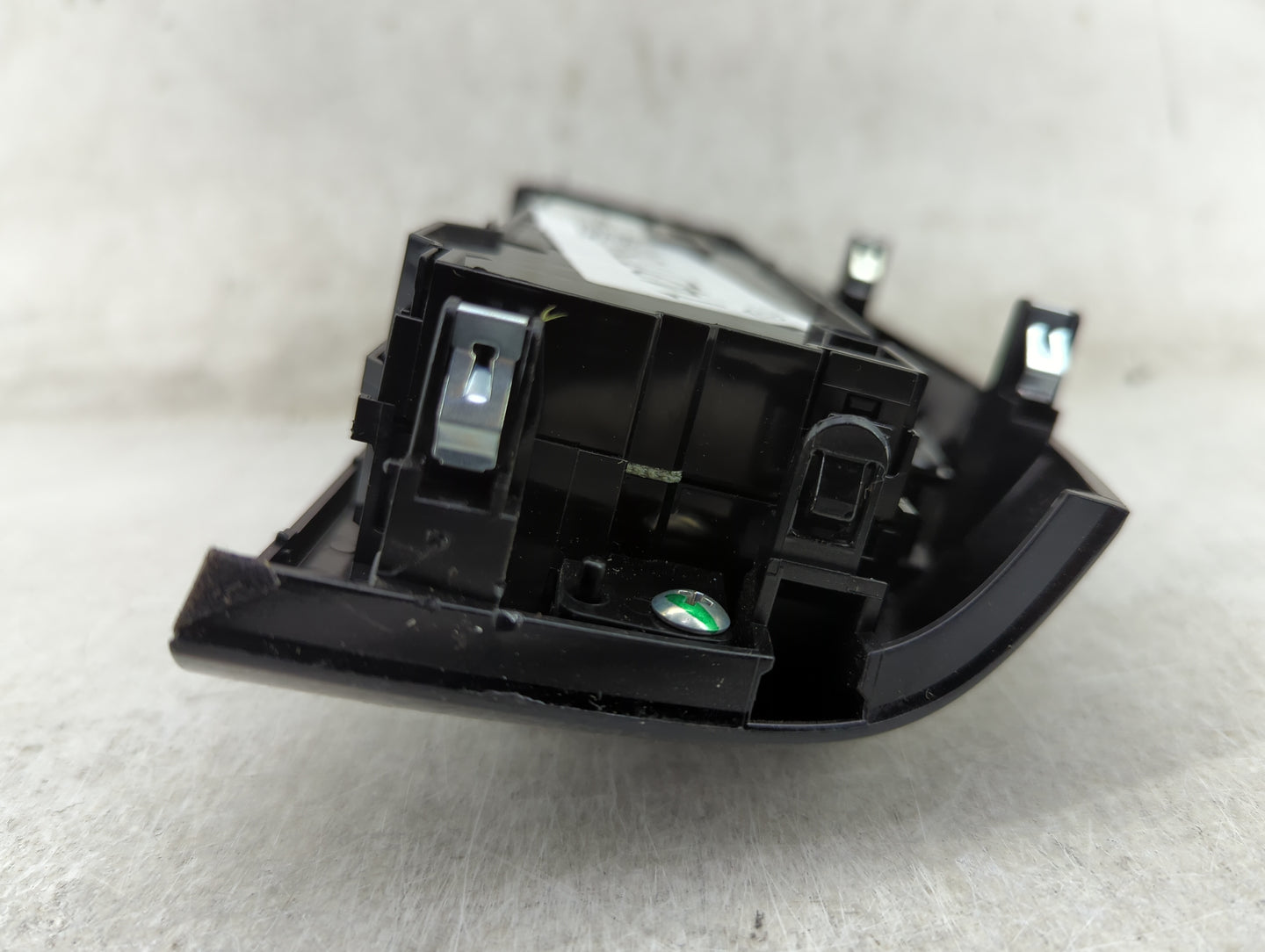 2017-2022 Nissan Rogue Sport Climate Control Module Temperature AC/Heater Replacement P/N:275007FA0A 275007FA0A--K Fits OEM 