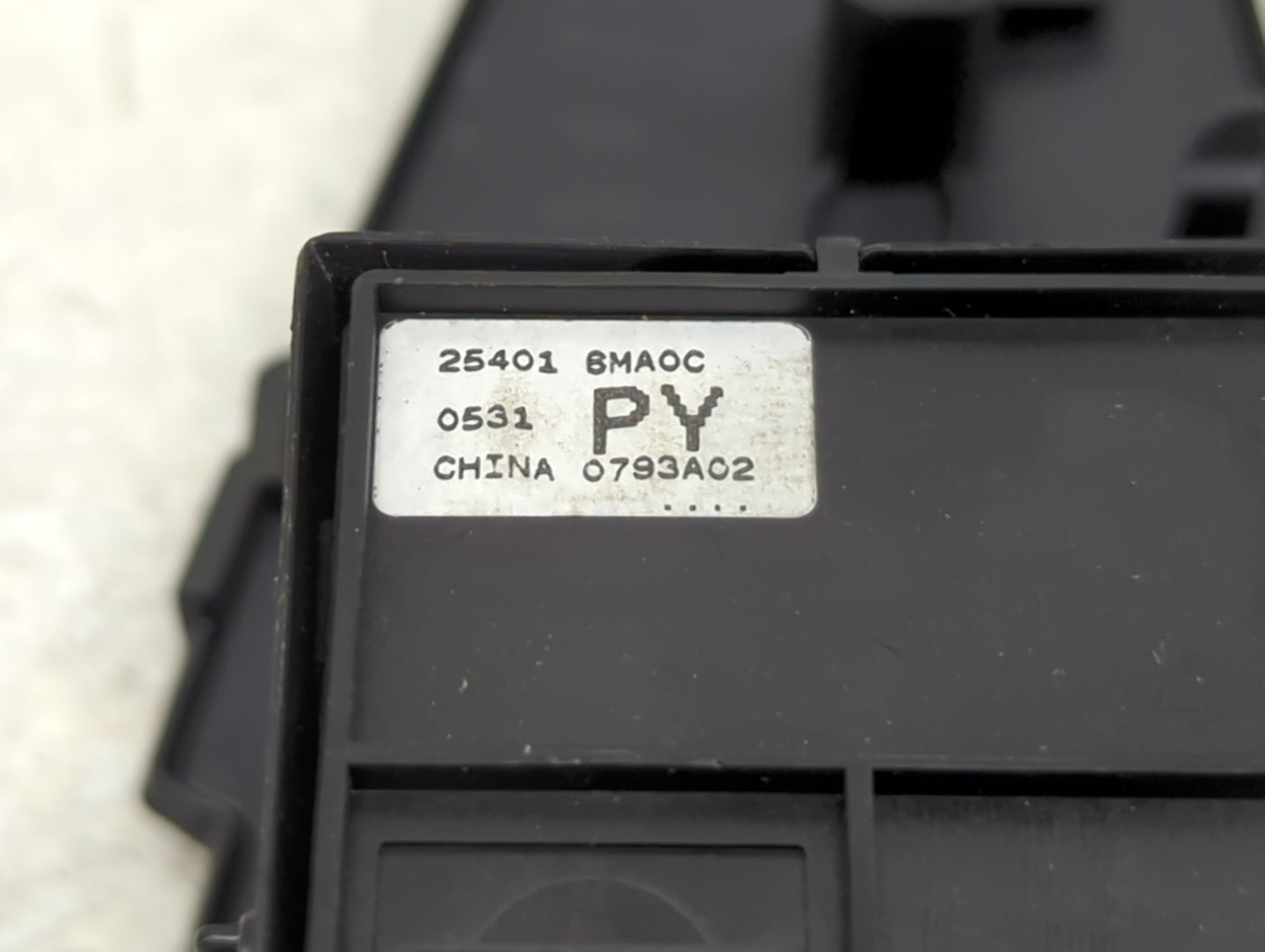 2017-2022 Nissan Rogue Sport Master Power Window Switch Replacement Driver Side Left P/N:25401 6MA0C Fits OEM Used Auto Part