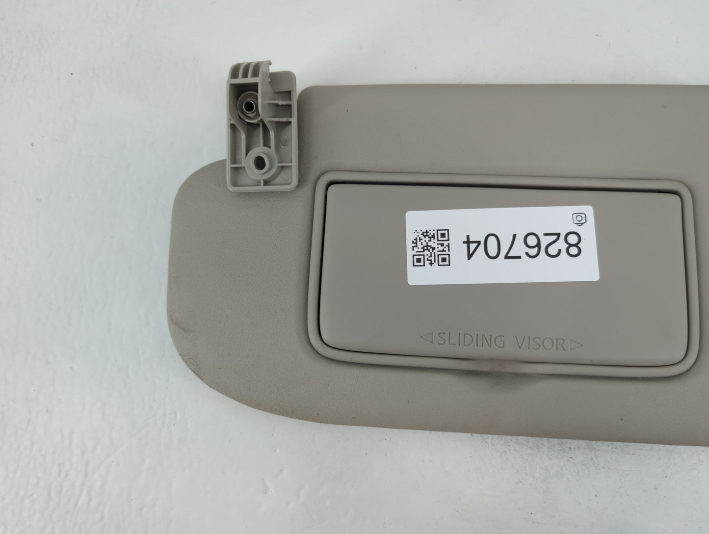 2019-2022 Nissan Rogue Sport Sun Visor Shade Replacement Driver Left Mirror Fits Fits 2019 2020 2021 2022 OEM Used Auto Part