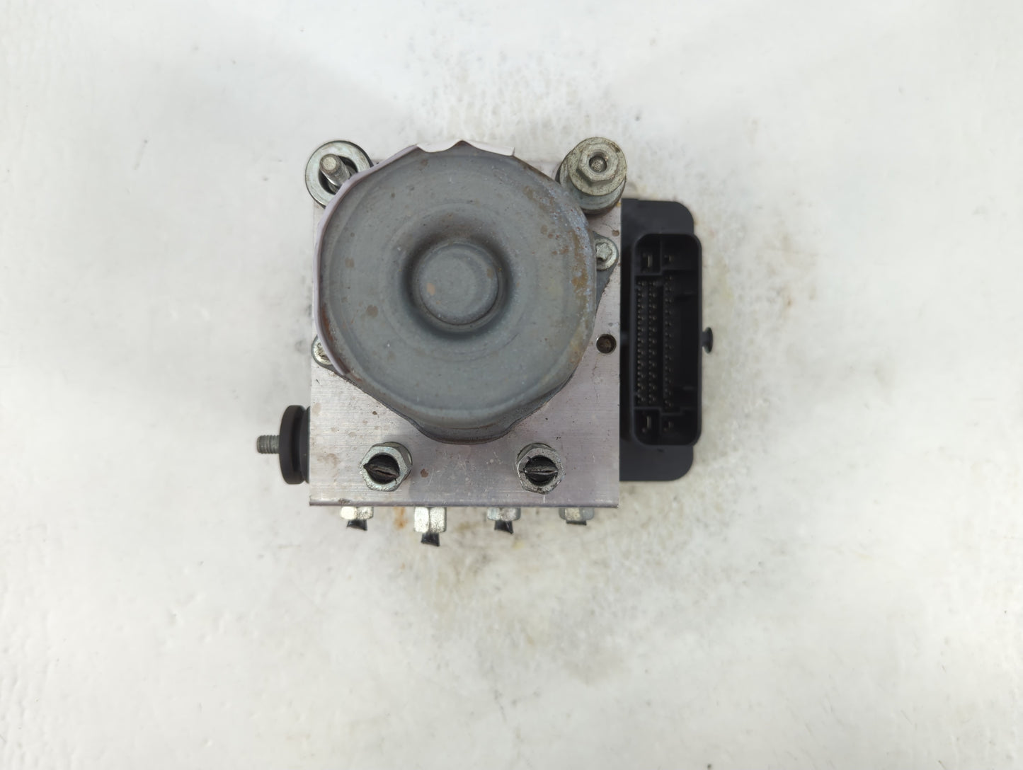 2019-2021 Nissan Rogue Sport ABS Pump Control Module Replacement P/N:47660 6MT0A Fits Fits 2019 2020 2021 OEM Used Auto Part