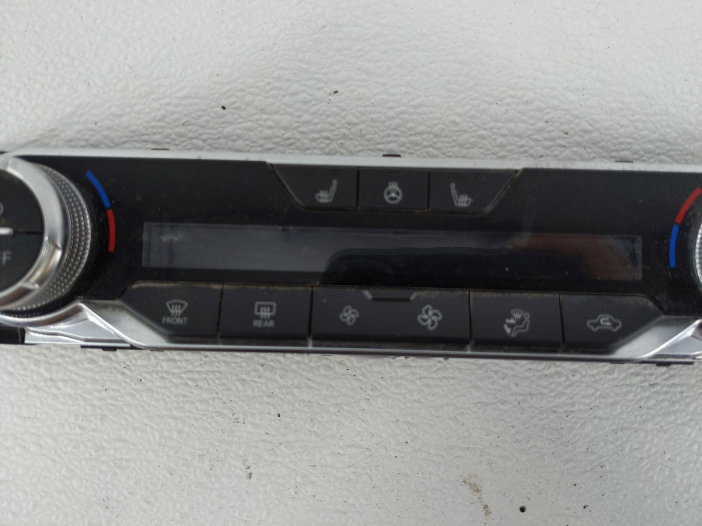 2020-2022 Nissan Sentra Climate Control Module Temperature AC/Heater Replacement P/N:27500 6LB6A Fits Fits 2020 2021 2022 OE