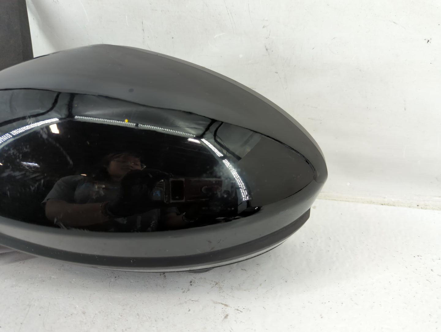 2020-2022 Nissan Sentra Passenger Side View Mirror - Right Door Mirror OEM Used - Oemusedautoparts1.com
