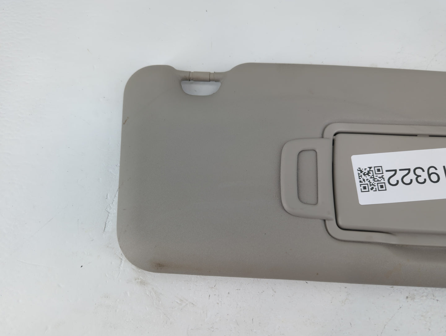 2020-2022 Nissan Sentra Sun Visor Shade Replacement Passenger Right Mirror Fits Fits 2020 2021 2022 OEM Used Auto Parts - Oe