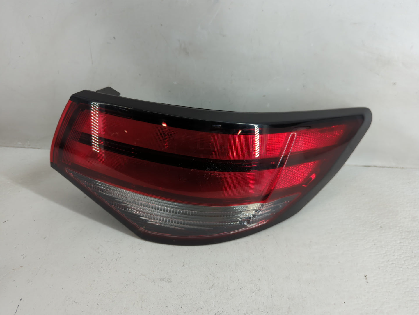 2020-2022 Nissan Sentra Tail Light Assembly Passenger Right OEM Fits Fits 2020 2021 2022 OEM Used Auto Parts - Oemusedautopa