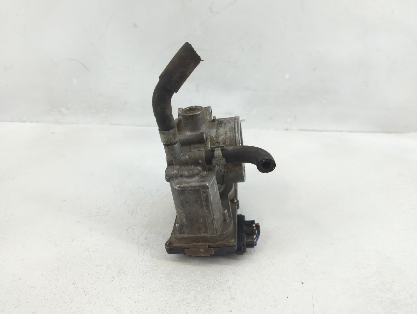 2020-2022 Nissan Sentra Throttle Body P/N:ET-A60-02 Fits Fits 2020 2021 2022 OEM Used Auto Parts - Oemusedautoparts1.com