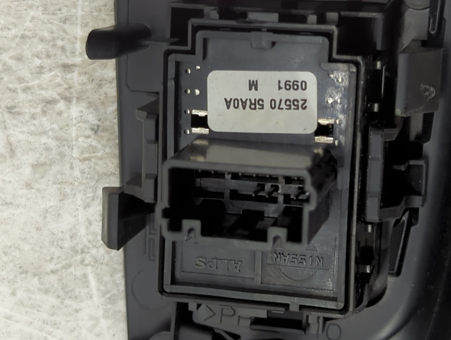 2020-2022 Nissan Sentra Master Power Window Switch Replacement Driver Side Left P/N:25570 5RA0A Fits Fits 2020 2021 2022 OEM