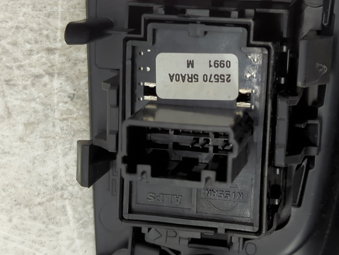 2020-2022 Nissan Sentra Master Power Window Switch Replacement Driver Side Left P/N:25570 5RA0A Fits Fits 2020 2021 2022 OEM