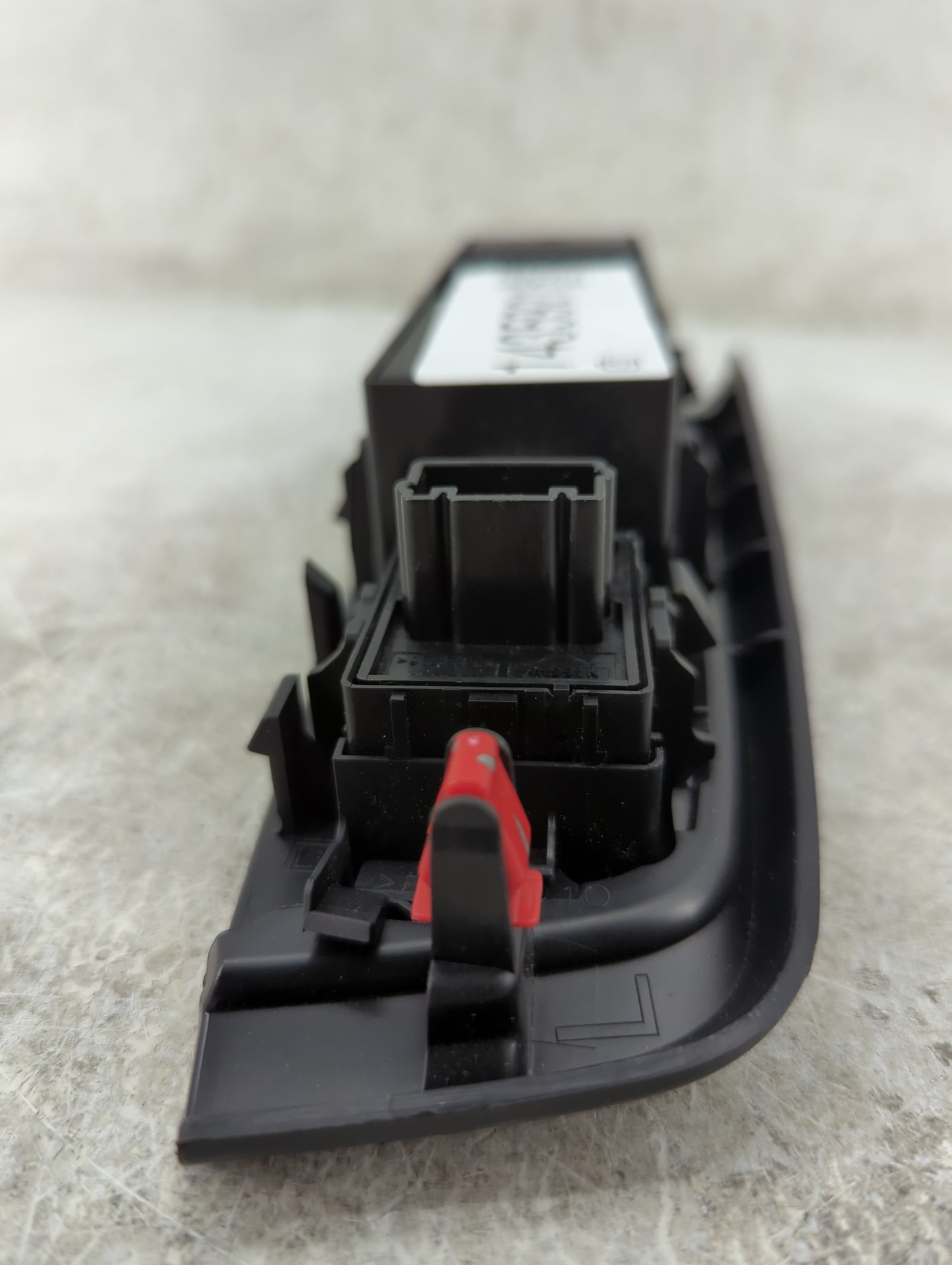 2020-2022 Nissan Sentra Master Power Window Switch Replacement Driver Side Left P/N:25570 5RA0A Fits Fits 2020 2021 2022 OEM