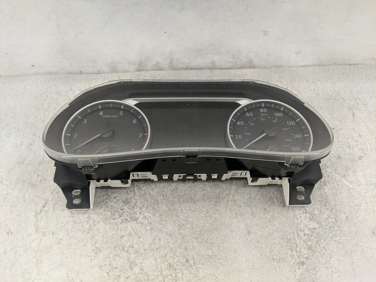 2022 Nissan Sentra Instrument Cluster Speedometer Gauges P/N:24810 6LW0B VPKASF-10849-BJ, PWB24352 Miles: Fits OEM Used Auto