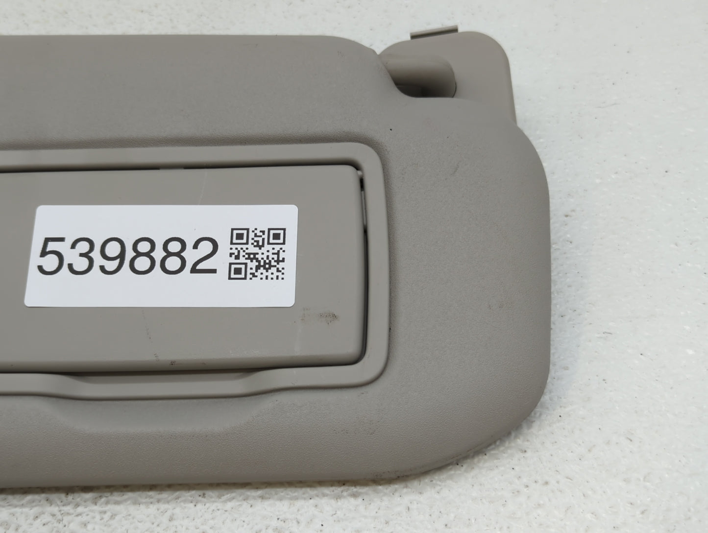 2020-2022 Nissan Sentra Sun Visor Shade Replacement Passenger Right Mirror Fits Fits 2020 2021 2022 OEM Used Auto Parts - Oe