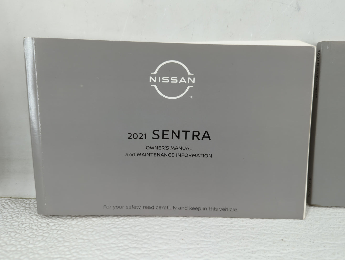 2021 Nissan Sentra Owners Manual Book Guide P/N:0M21EM 0B18U0 OEM Used Auto Parts - Oemusedautoparts1.com