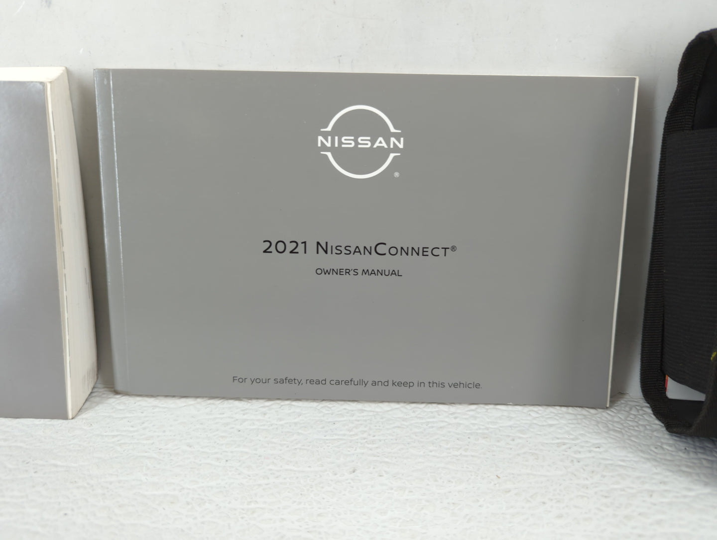 2021 Nissan Sentra Owners Manual Book Guide P/N:0M21EM 0B18U0 OEM Used Auto Parts - Oemusedautoparts1.com