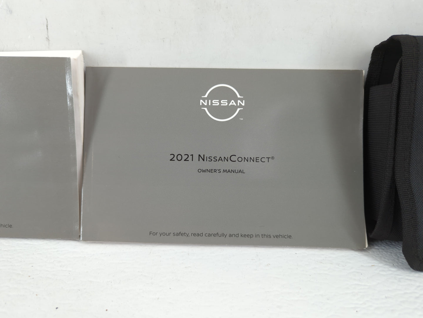 2021 Nissan Sentra Owners Manual Book Guide P/N:OM21EM 0B18U2 OEM Used Auto Parts - Oemusedautoparts1.com