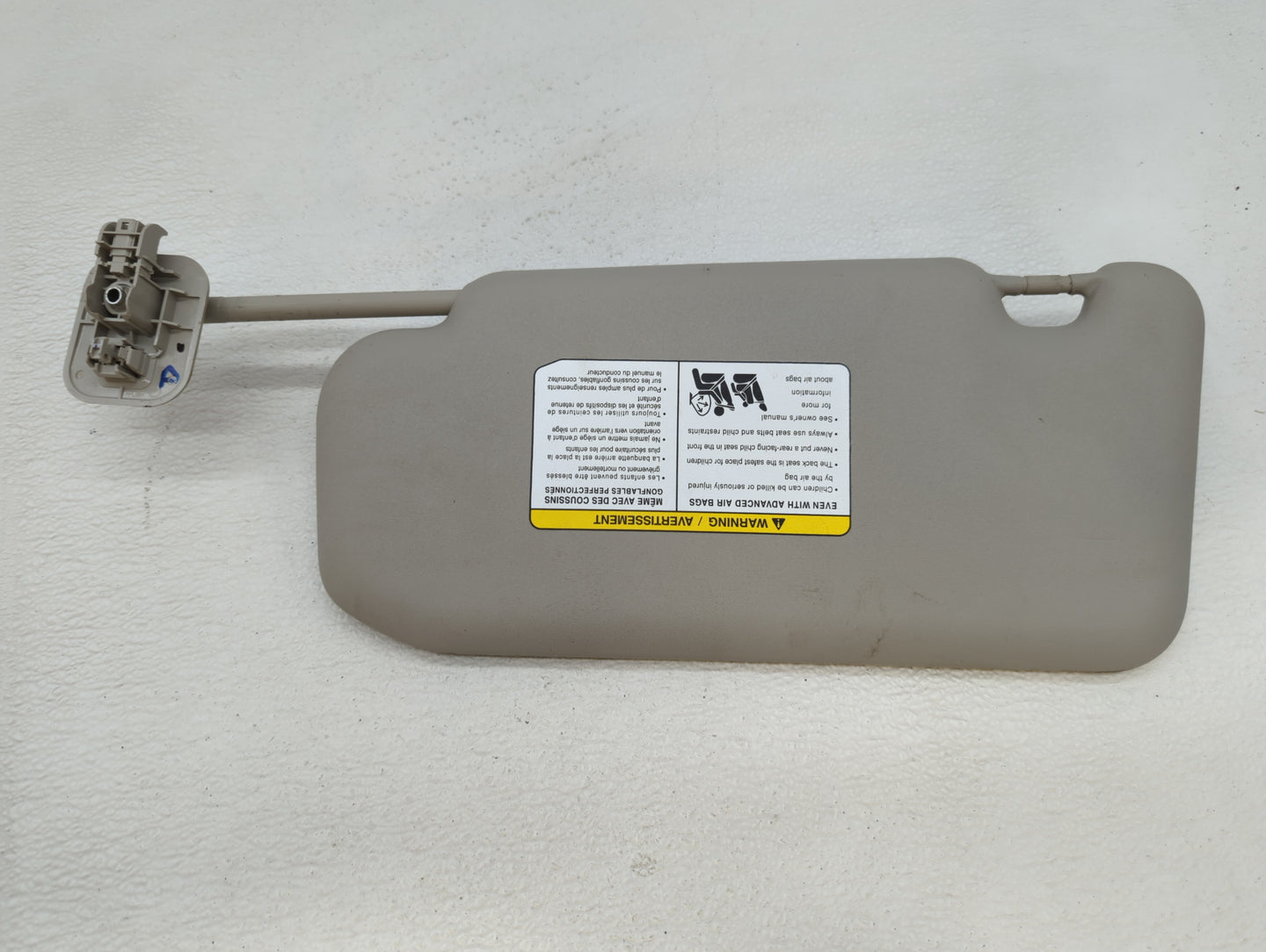 2020-2022 Nissan Sentra Sun Visor Shade Replacement Passenger Right Mirror Fits Fits 2020 2021 2022 OEM Used Auto Parts - Oe