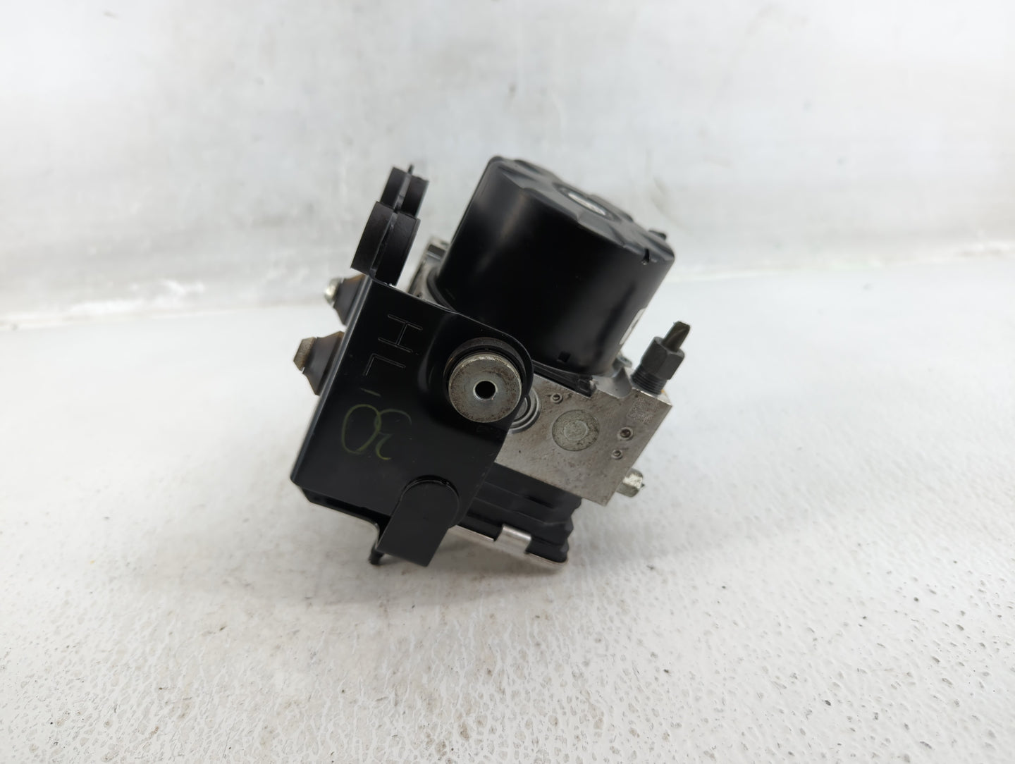 2020-2022 Nissan Sentra ABS Pump Control Module Replacement P/N:47660 6LE0A Fits Fits 2020 2021 2022 OEM Used Auto Parts - O