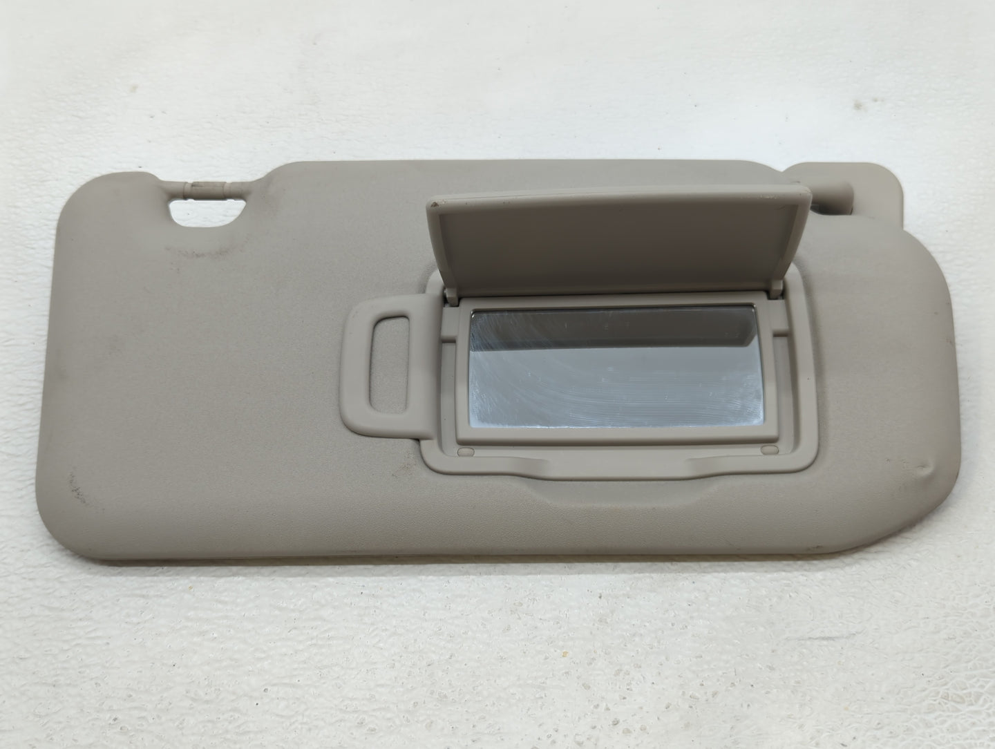 2020-2022 Nissan Sentra Sun Visor Shade Replacement Passenger Right Mirror Fits Fits 2020 2021 2022 OEM Used Auto Parts - Oe
