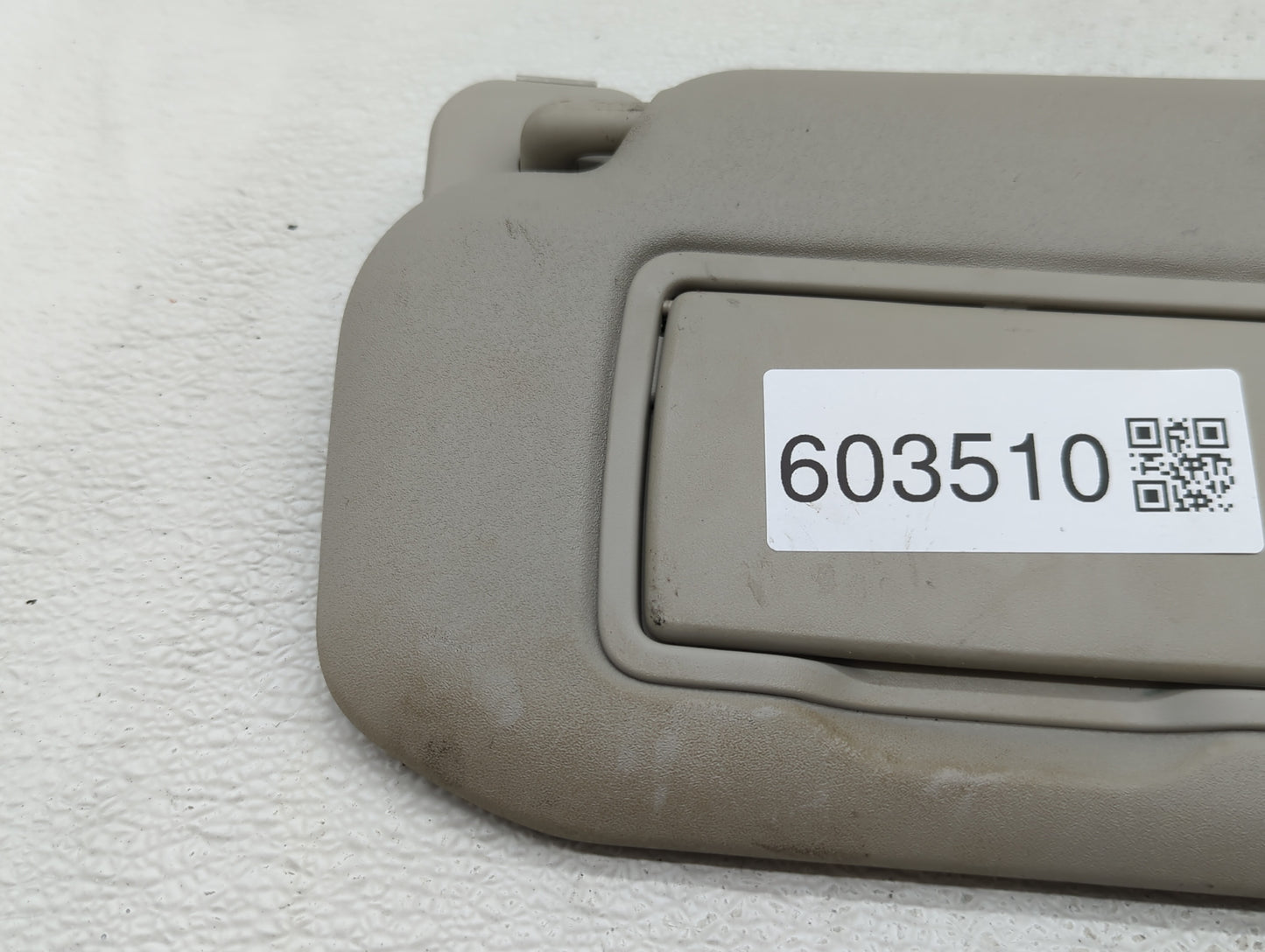 2020-2022 Nissan Sentra Sun Visor Shade Replacement Driver Left Mirror Fits Fits 2020 2021 2022 OEM Used Auto Parts - Oemuse