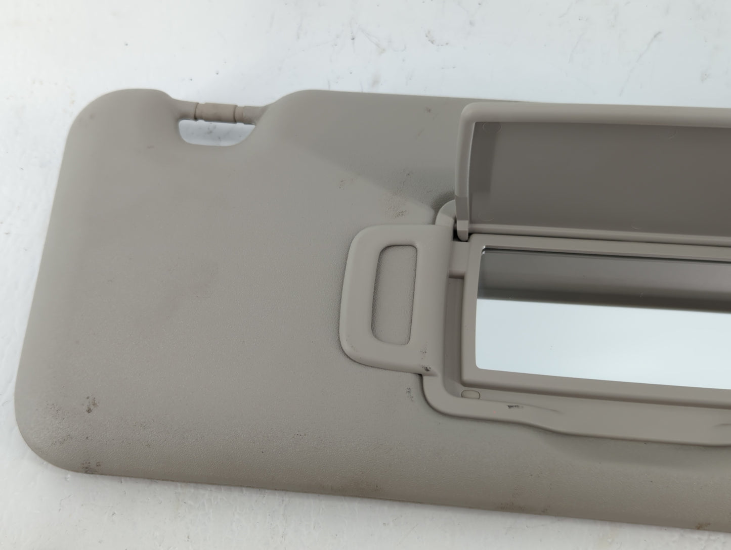 2020-2022 Nissan Sentra Sun Visor Shade Replacement Passenger Right Mirror Fits Fits 2020 2021 2022 OEM Used Auto Parts - Oe