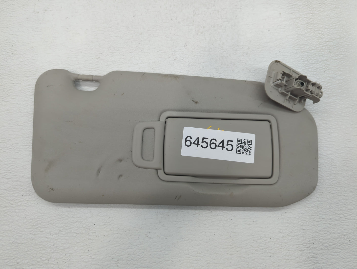 2020-2022 Nissan Sentra Sun Visor Shade Replacement Driver Left Mirror Fits Fits 2020 2021 2022 OEM Used Auto Parts - Oemuse