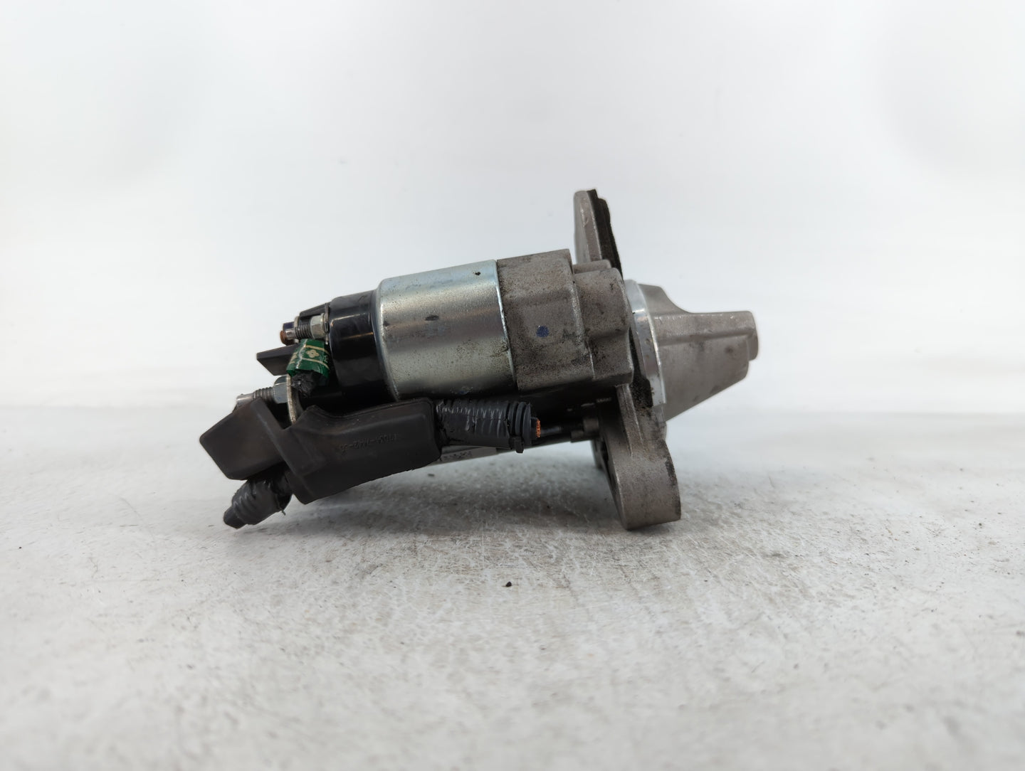 2020-2022 Nissan Sentra Car Starter Motor Solenoid OEM P/N:0 001 194 056 23300 6LB1A Fits Fits 2020 2021 2022 OEM Used Auto 