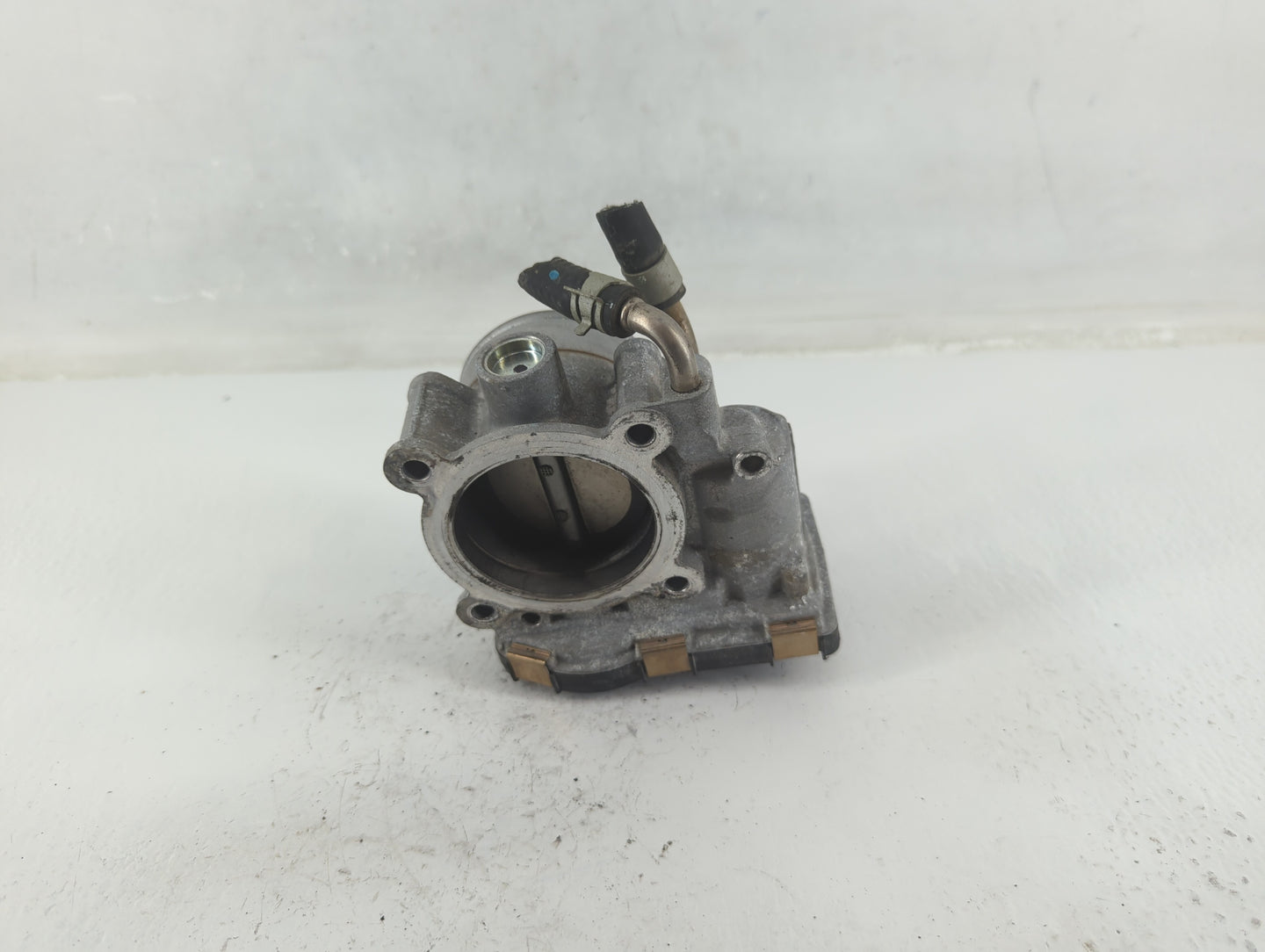 2020-2022 Nissan Sentra Throttle Body P/N:6LA60-01 A Fits Fits 2020 2021 2022 OEM Used Auto Parts - Oemusedautoparts1.com