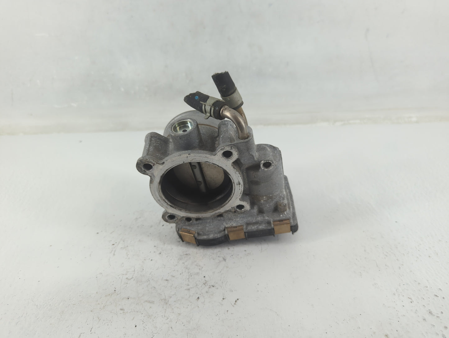 2020-2022 Nissan Sentra Throttle Body P/N:6LA60-01 A Fits Fits 2020 2021 2022 OEM Used Auto Parts - Oemusedautoparts1.com