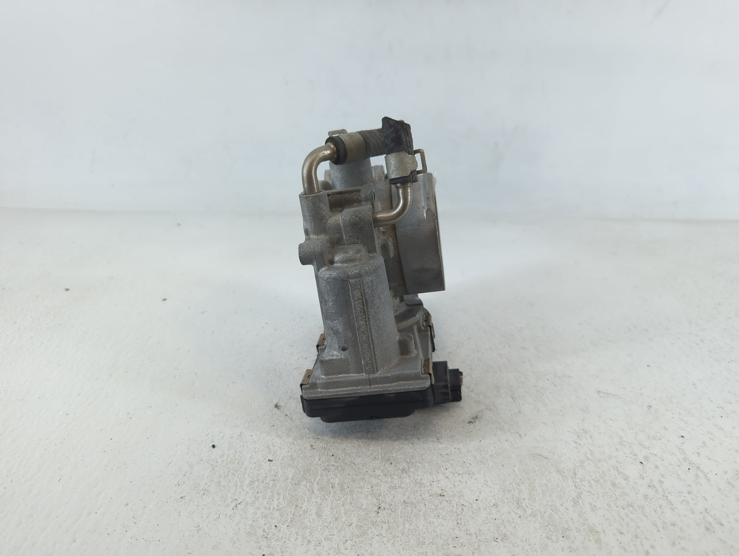 2020-2022 Nissan Sentra Throttle Body P/N:00272 1D28, 6LA60-01 A Fits Fits 2020 2021 2022 OEM Used Auto Parts - Oemusedautop