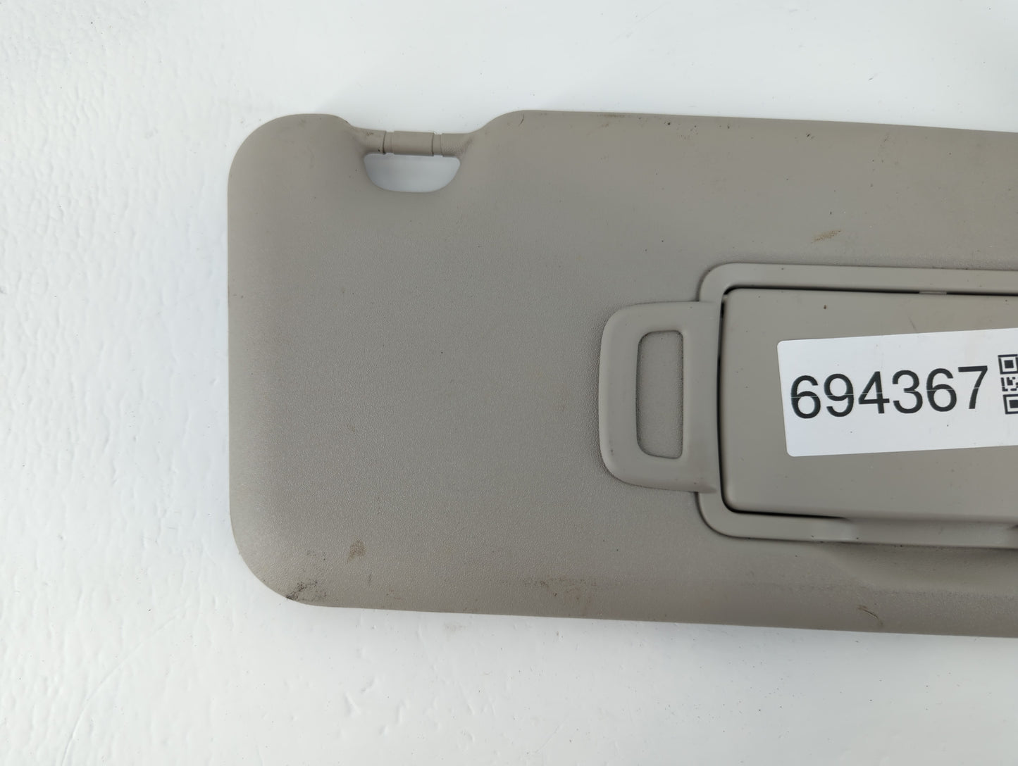 2020-2022 Nissan Sentra Sun Visor Shade Replacement Passenger Right Mirror Fits Fits 2020 2021 2022 OEM Used Auto Parts - Oe