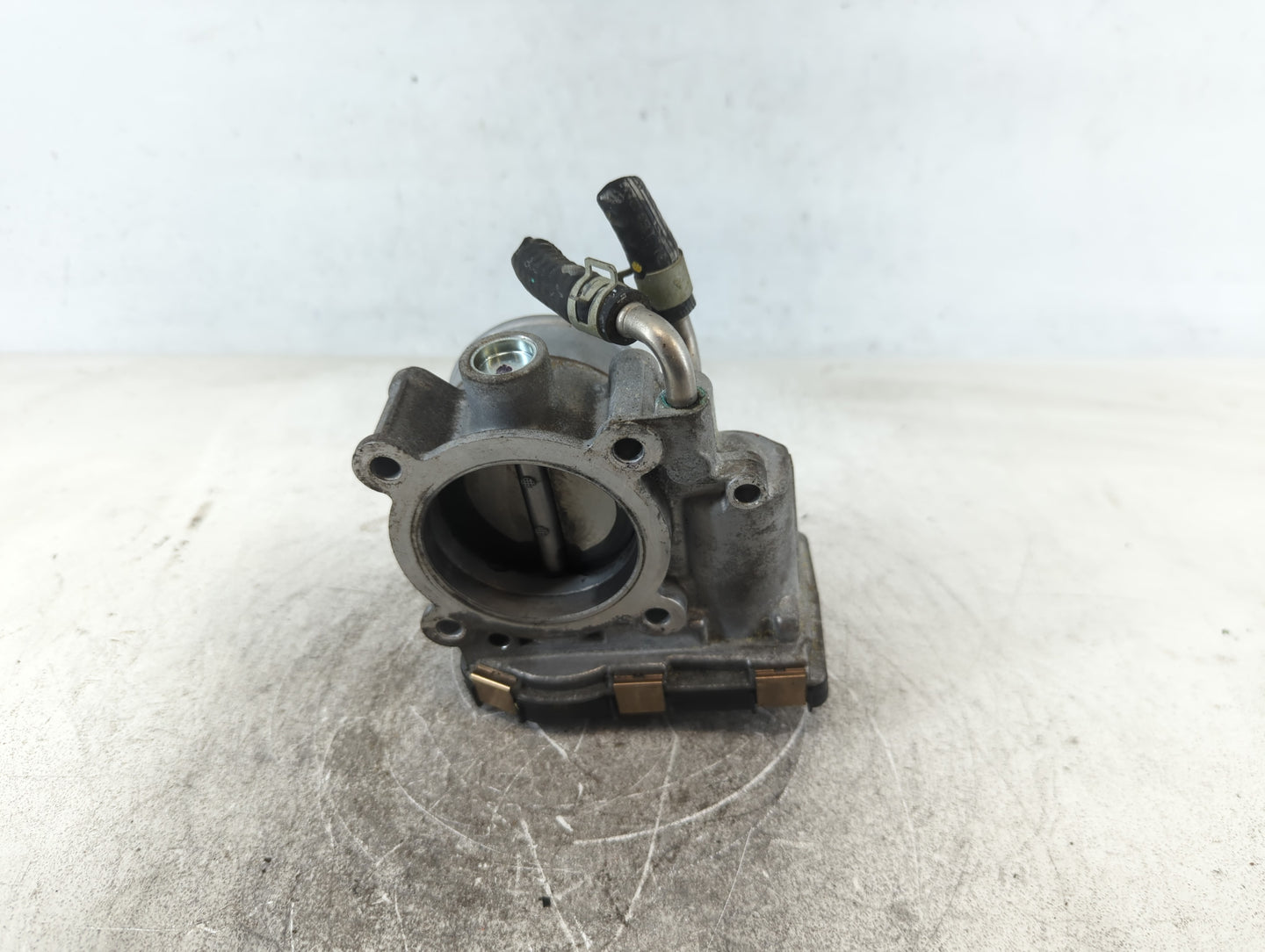 2020-2022 Nissan Sentra Throttle Body P/N:6LA60-01 Fits Fits 2020 2021 2022 OEM Used Auto Parts - Oemusedautoparts1.com