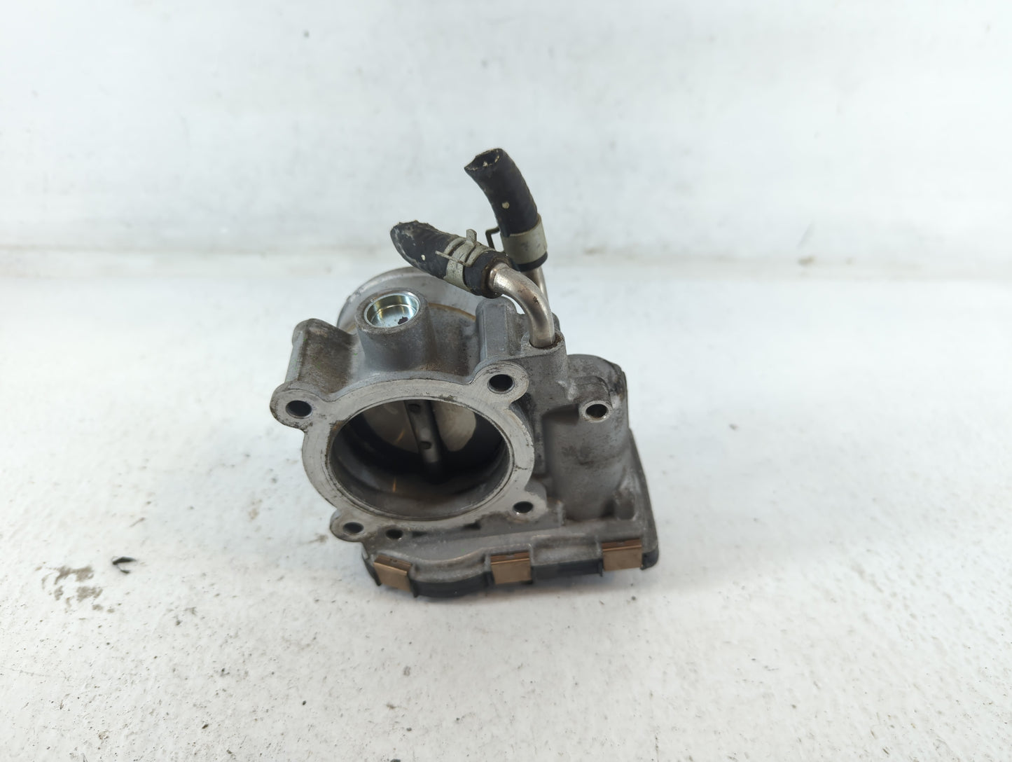 2020-2022 Nissan Sentra Throttle Body P/N:00151 0L05, 6LA60-01 A Fits Fits 2020 2021 2022 OEM Used Auto Parts - Oemusedautop