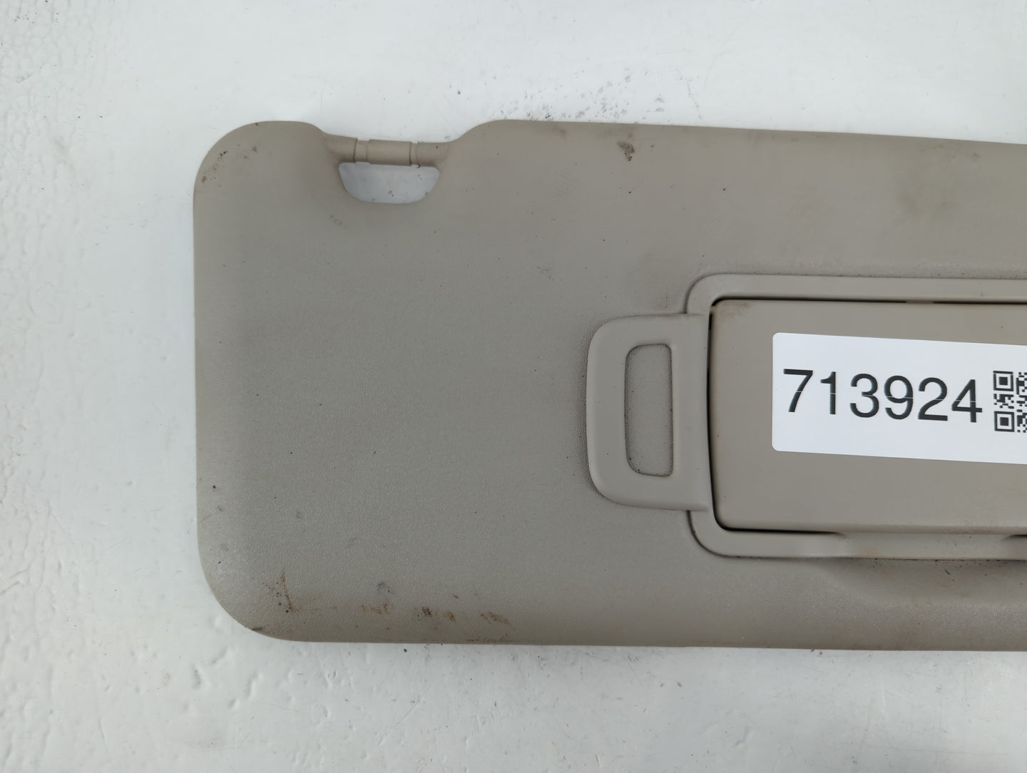2020-2022 Nissan Sentra Sun Visor Shade Replacement Passenger Right Mirror Fits Fits 2020 2021 2022 OEM Used Auto Parts - Oe