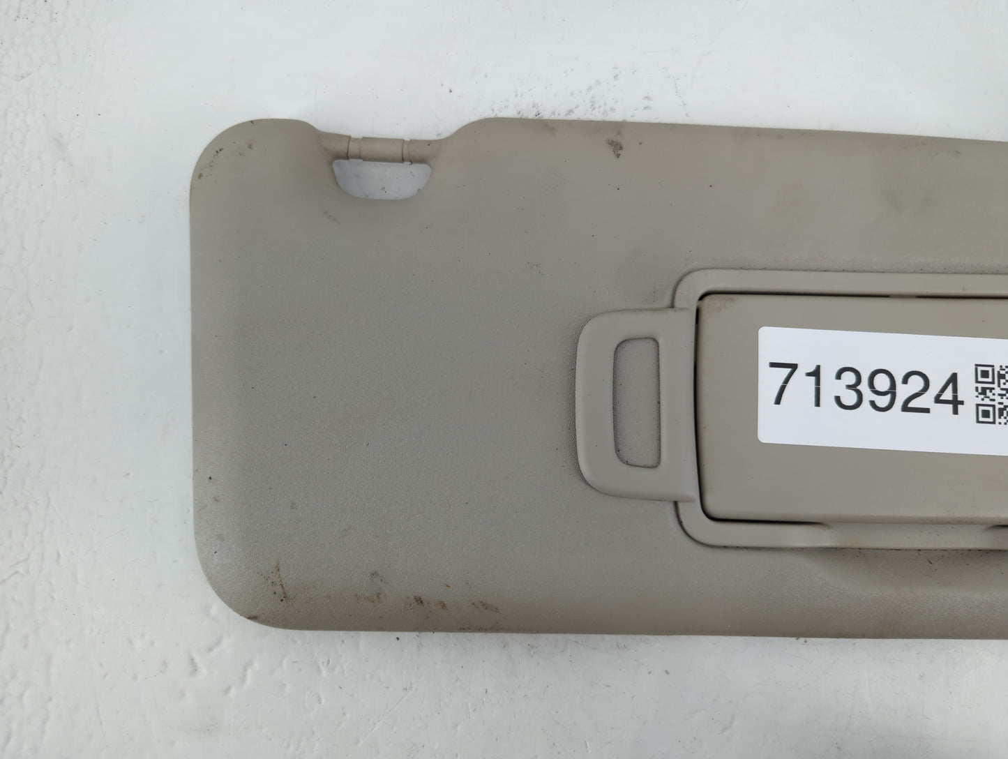 2020-2022 Nissan Sentra Sun Visor Shade Replacement Passenger Right Mirror Fits Fits 2020 2021 2022 OEM Used Auto Parts - Oe