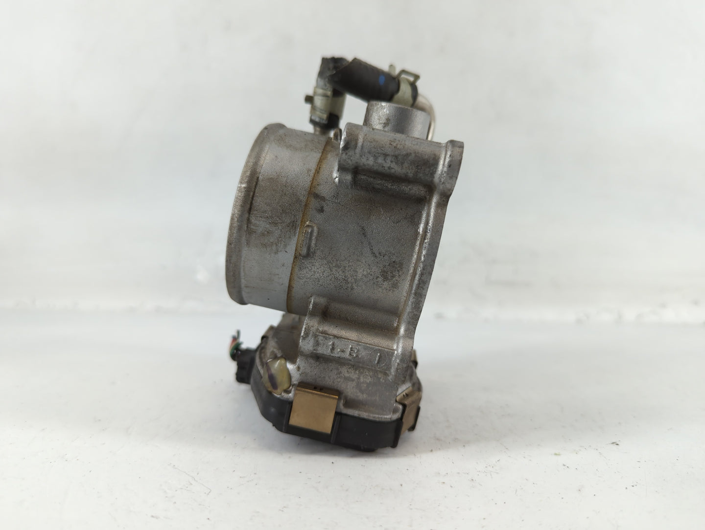 2020-2022 Nissan Sentra Throttle Body P/N:6LA60-01 A Fits Fits 2020 2021 2022 OEM Used Auto Parts - Oemusedautoparts1.com