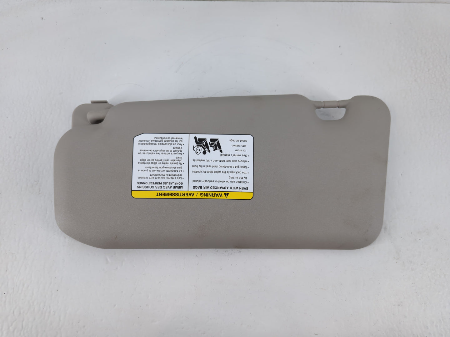 2020-2022 Nissan Sentra Sun Visor Shade Replacement Passenger Right Mirror Fits Fits 2020 2021 2022 OEM Used Auto Parts - Oe