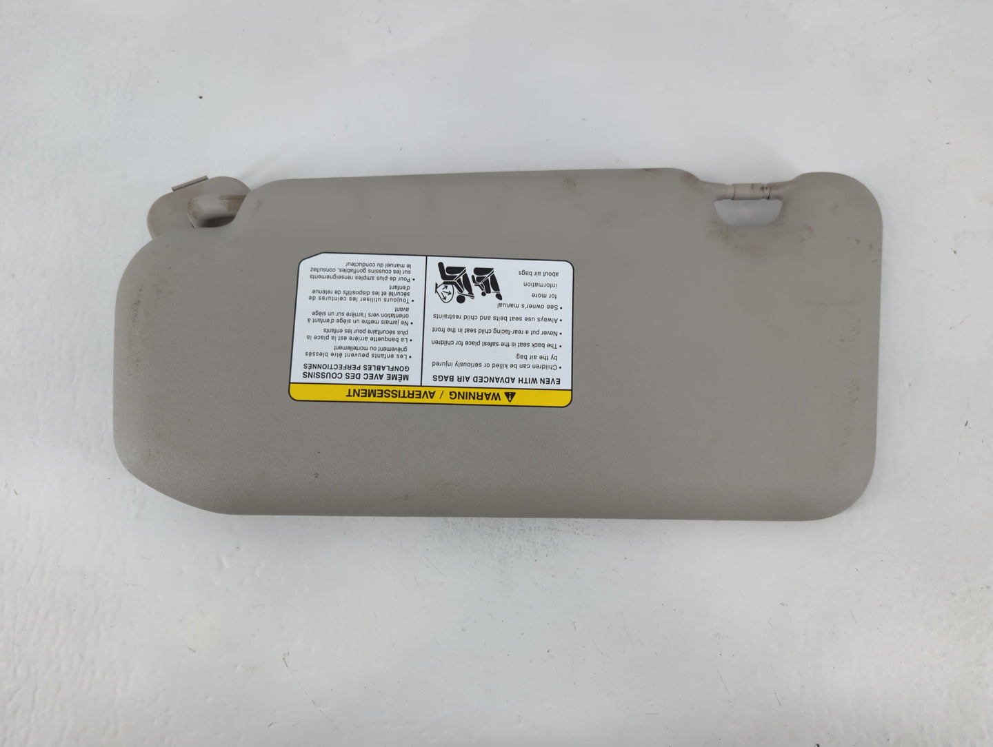 2020-2022 Nissan Sentra Sun Visor Shade Replacement Passenger Right Mirror Fits Fits 2020 2021 2022 OEM Used Auto Parts - Oe