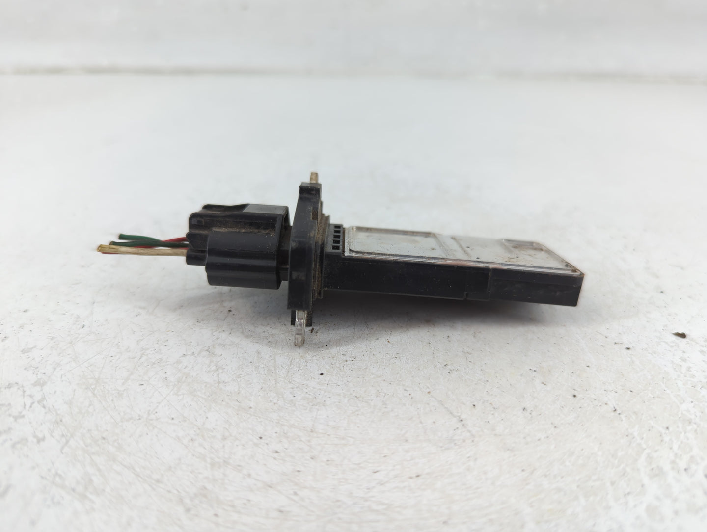 2004-2022 Nissan Titan Mass Air Flow Meter Maf 1155422 - Oemusedautoparts1.com