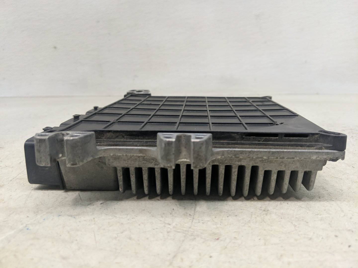 2020-2022 Nissan Titan PCM Engine Control Computer ECU ECM PCU OEM P/N:NEC053-662 BED450-300 A1 Fits Fits 2020 2021 2022 OEM