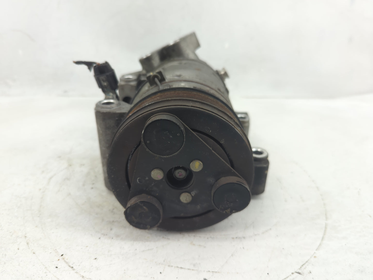2019-2021 Nissan Titan Air Conditioning A/c Ac Compressor Oem - Oemusedautoparts1.com