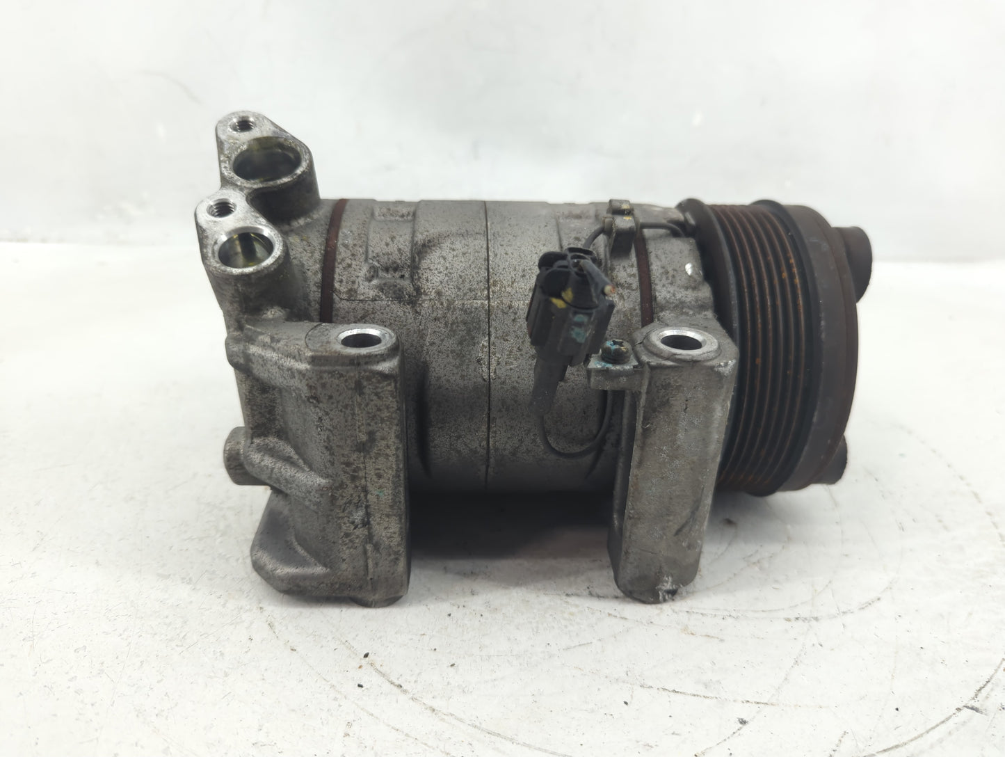 2019-2021 Nissan Titan Air Conditioning A/c Ac Compressor Oem - Oemusedautoparts1.com