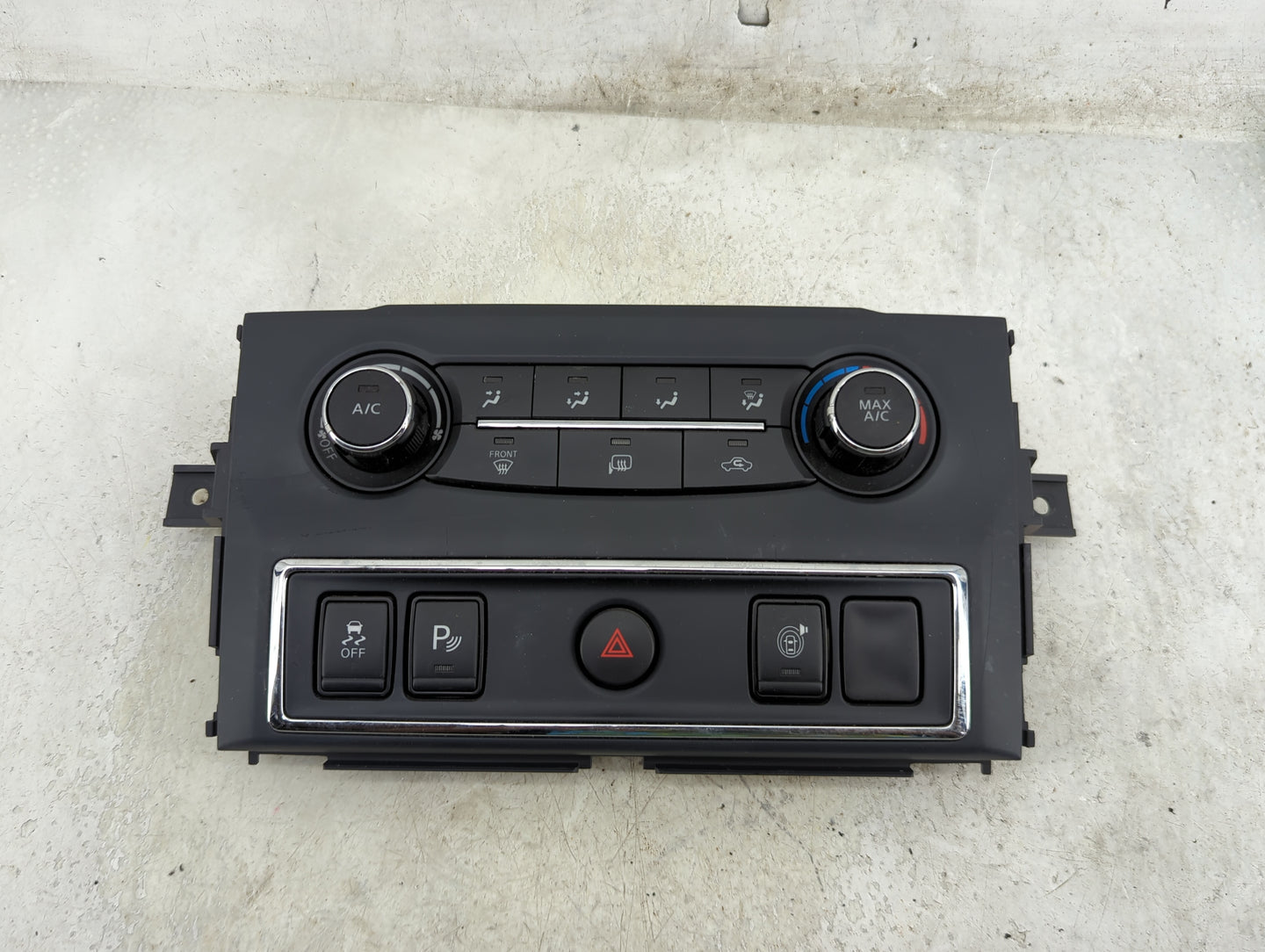 2019-2021 Nissan Titan Climate Control Module Temperature AC/Heater Replacement P/N:275109FV2A 275109FV2A--B Fits OEM Used A