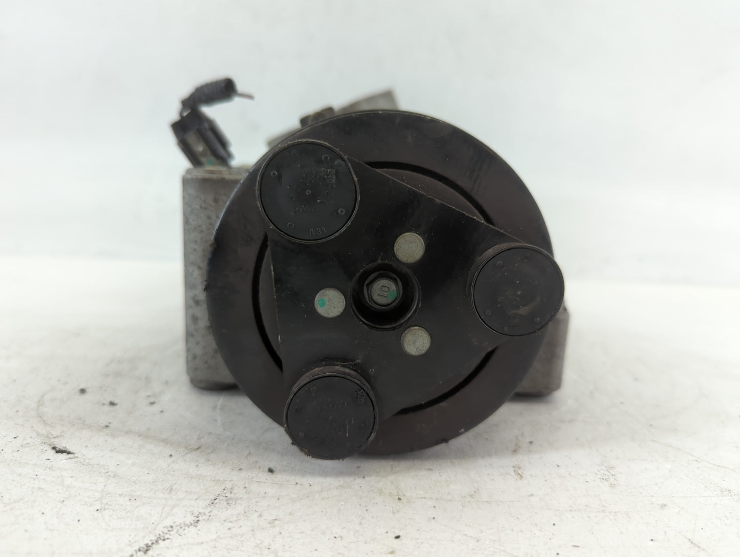 2019-2021 Nissan Titan Air Conditioning A/c Ac Compressor Oem - Oemusedautoparts1.com