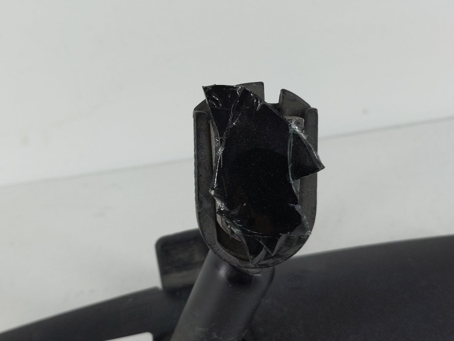 2007-2022 Nissan Versa Interior Rear View Mirror Replacement OEM P/N:E8011681 Fits OEM Used Auto Parts - Oemusedautoparts1.c