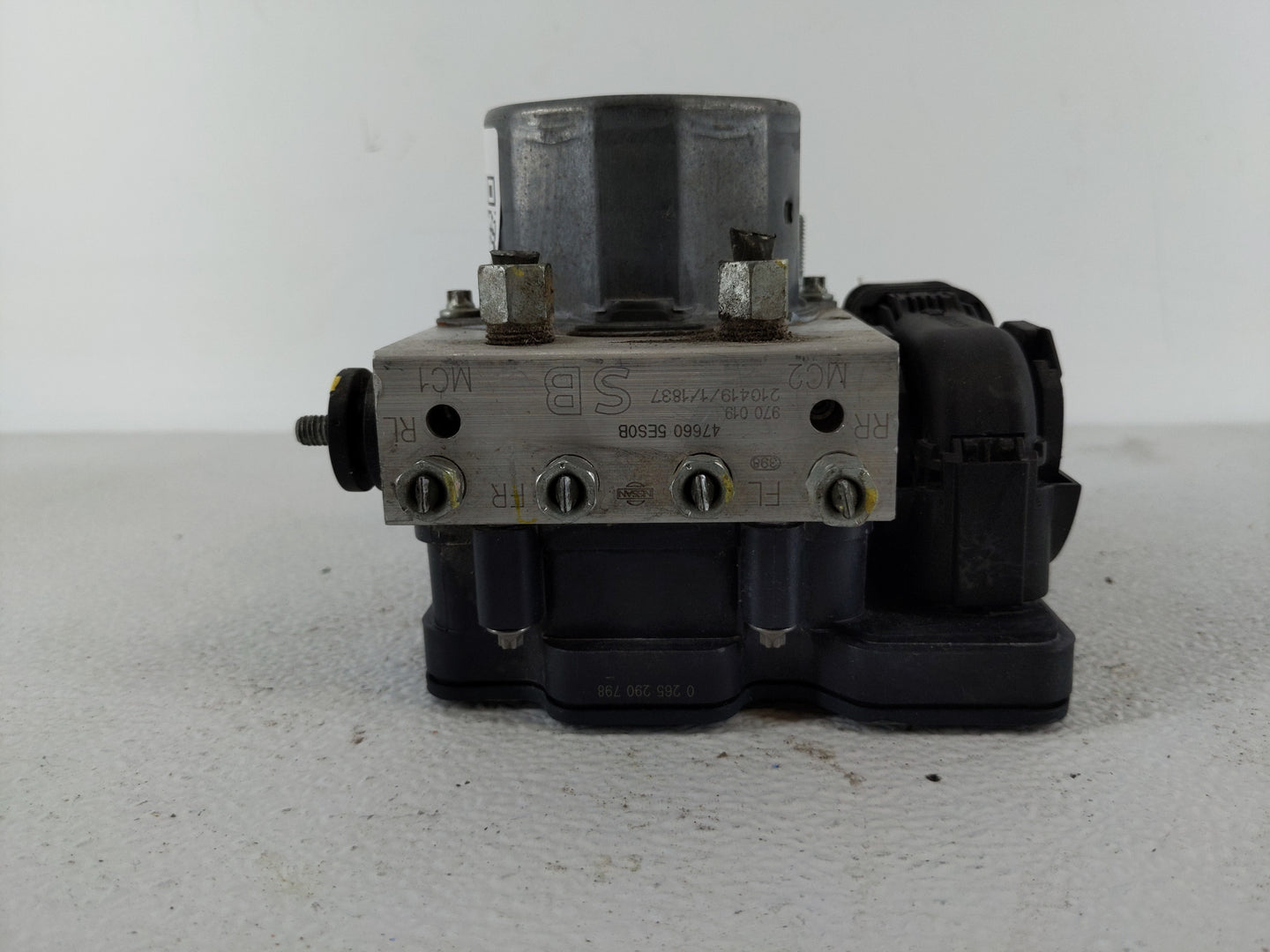 2020-2022 Nissan Versa ABS Pump Control Module Replacement P/N:47660 5ES0B Fits Fits 2020 2021 2022 OEM Used Auto Parts - Oe
