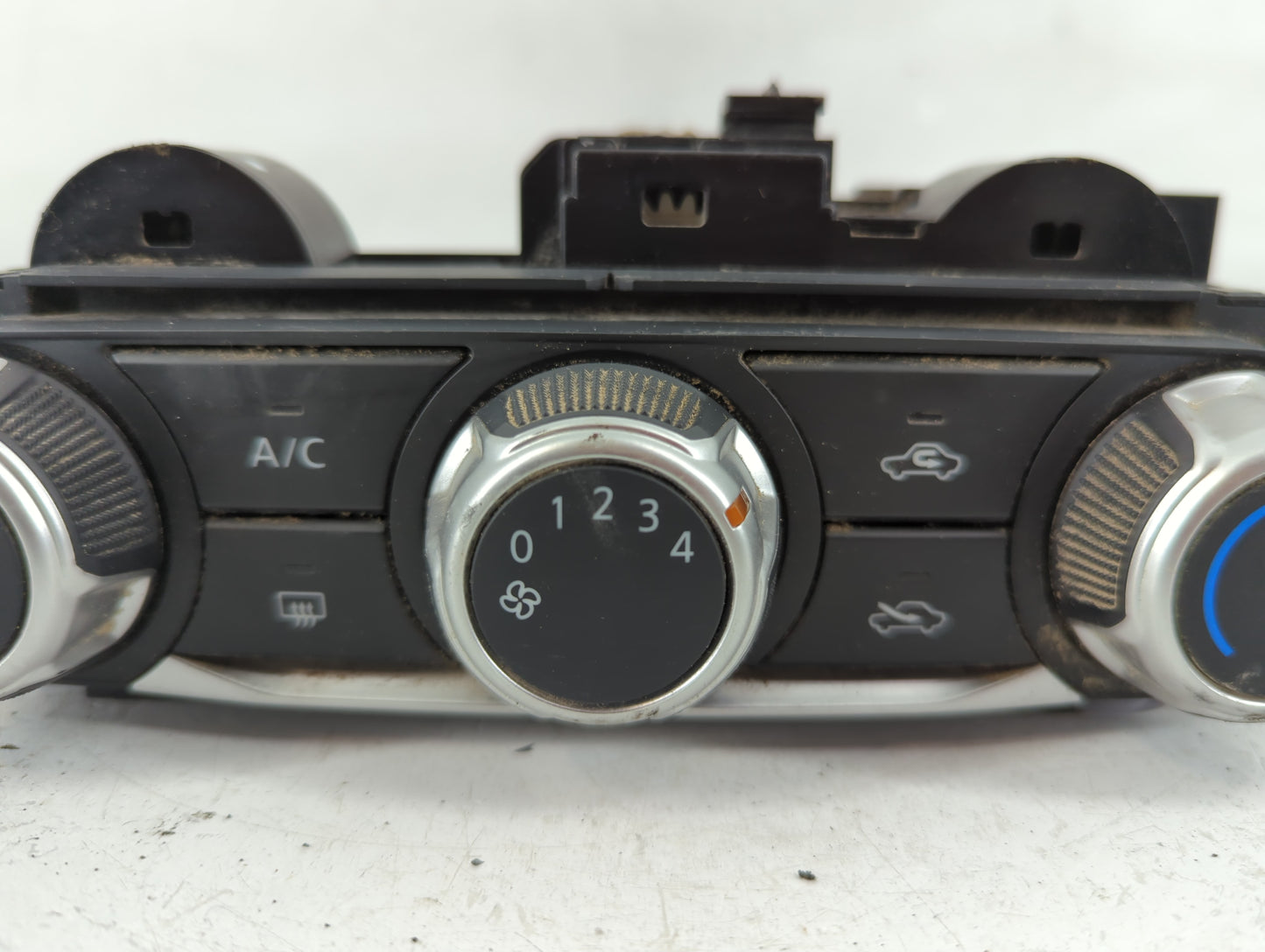 2021 Nissan Versa Climate Control Module Temperature AC/Heater Replacement Fits OEM Used Auto Parts - Oemusedautoparts1.com