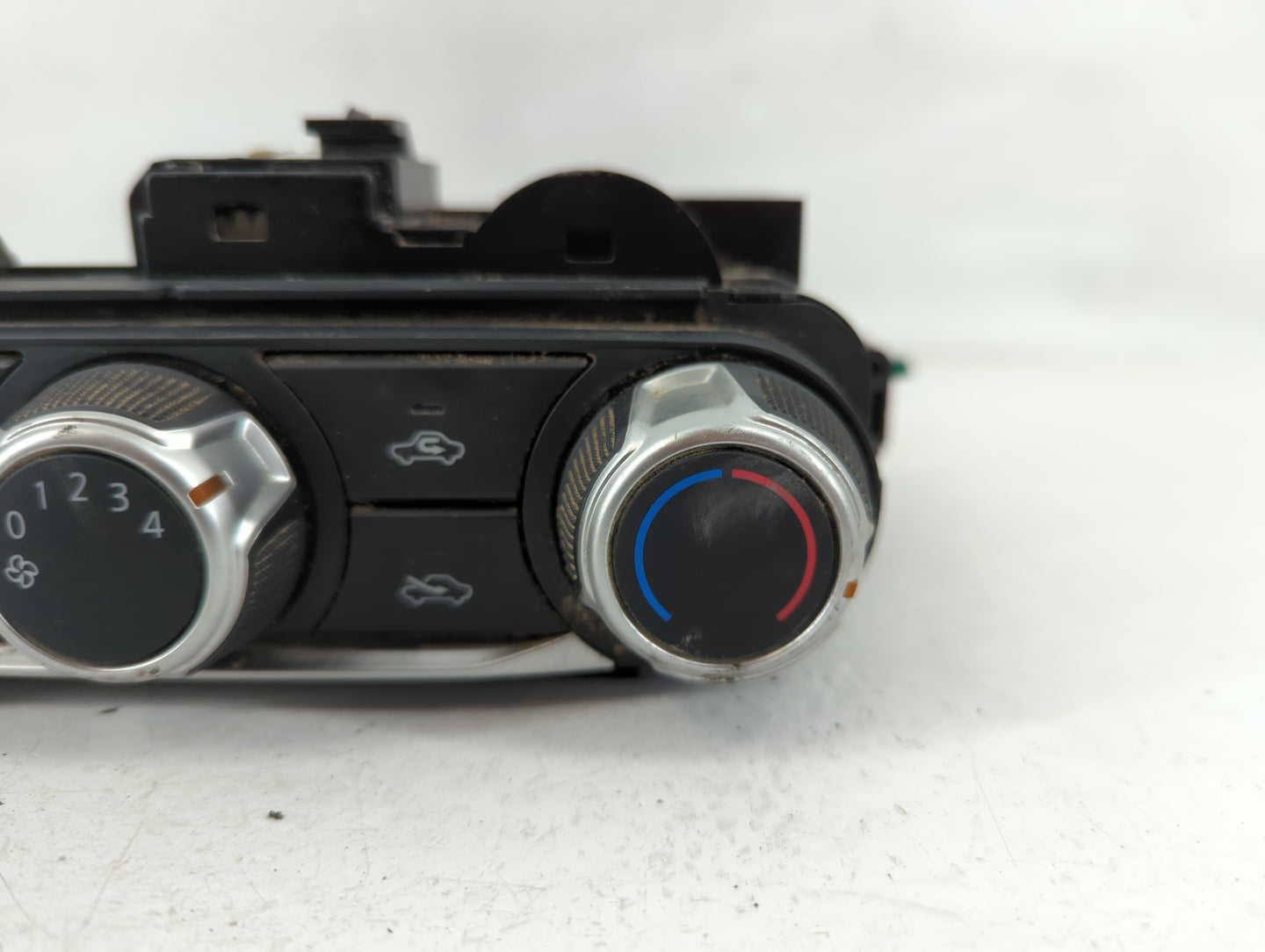 2021 Nissan Versa Climate Control Module Temperature AC/Heater Replacement Fits OEM Used Auto Parts - Oemusedautoparts1.com