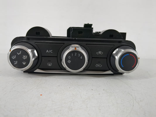 2021 Nissan Versa Climate Control Module Temperature AC/Heater Replacement P/N:T198220B Fits OEM Used Auto Parts - Oemusedau