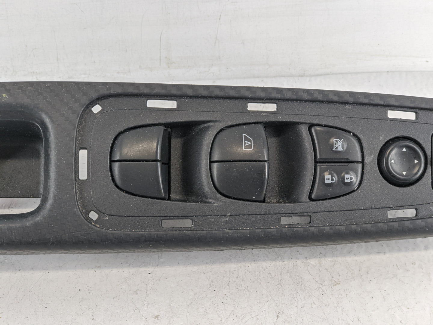 2020-2022 Nissan Versa Master Power Window Switch Replacement Driver Side Left P/N:25570 5RA0A 25401 5EA1A Fits OEM Used Aut